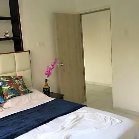 San Jacinto Hotel 3*