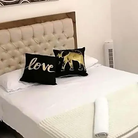San Jacinto Hotel 3*